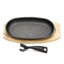 Platou servire oval, 24x14 cm , fonta pura , cu maner detasabil si baza din lemn,cooking  by heinner,  Tigai si seturi | electropc.ro