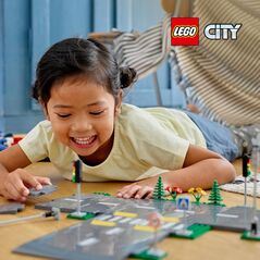 Placi de drum, lego 60304,  Seturi de constructie | electropc.ro