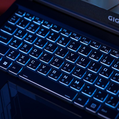 Gigabyte g5 kf5-h3ee354kd gaming notebook, free dos, procesor: i7-13620h, placa video: nvidia® geforce rtx™ 4060 laptop gpu 8gb gddr6, display: 15.6" fhd 144hz,memorie: 16gb ddr5-4800, capacitate stocate: 1tb, m.2 2280 x 2, tastatura iluminata, interfata:,  Laptopuri | electropc.ro