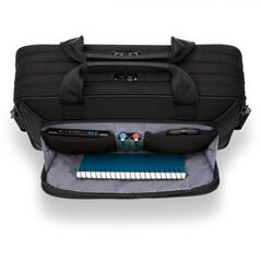 Dell ecoloop pro classic briefcase 14", colour: black, notebook compatibility: fits most laptops with screen sizes up to 14"(max laptop dimension: 340 x 240 x 20 mm)", features: exterior main fabric is made with 100% oceancycle certified™ recycled ocean-b,  Genti laptop | electropc.ro