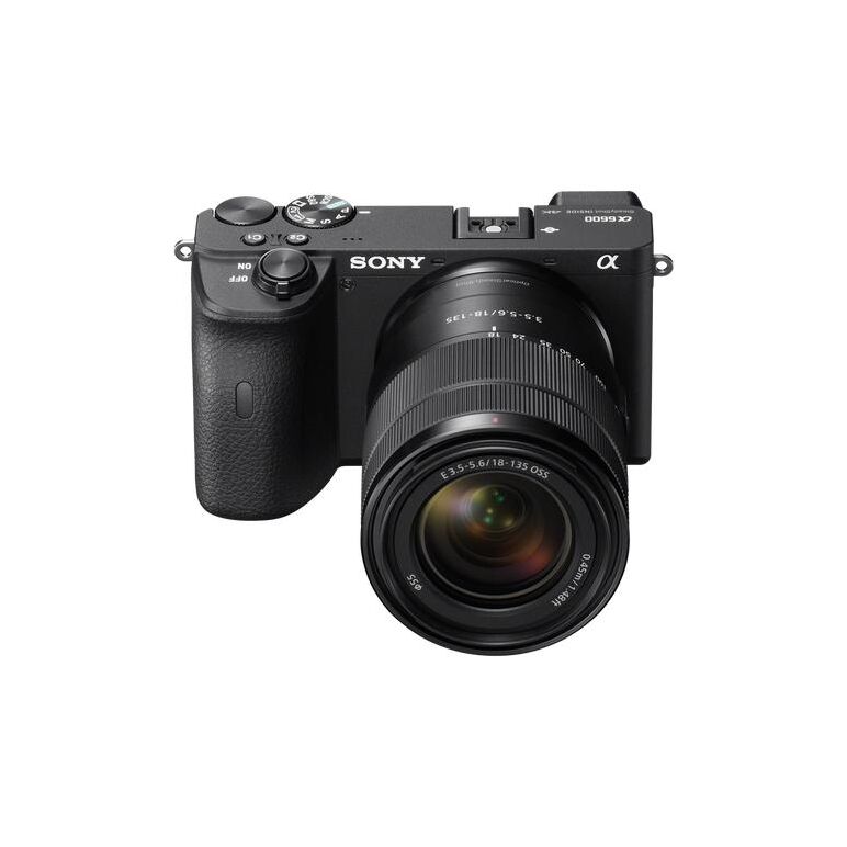 Kit sony alpha a6600 mirrorless 24.2mp, iso 100-32000 (extins: 100-102400), 1/4000s, 4k @29.97fps, sd, rafala 11-24.2 cps, wifi/blue tooth, senzor aps-c, montura sony e, obiectiv 18-135mm, f3.5-5.6,  Aparate foto Mirrorless | electropc.ro