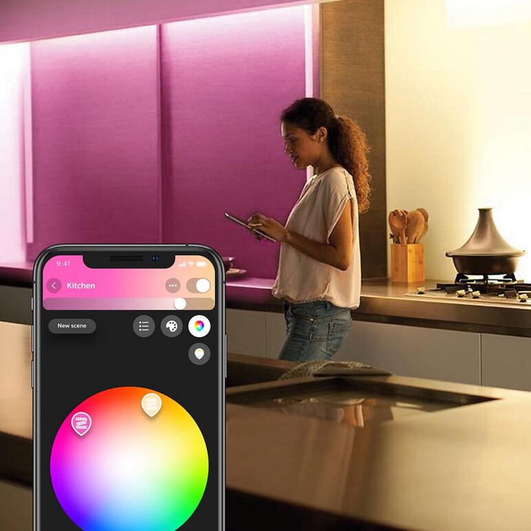 Extensie banda led rgb inteligenta philips hue lightstrip plus, 11.5w, 950 lm, lumina alba si color (2000-6500k), ip20, 1 metru,  Benzi LED si accesorii | electropc.ro