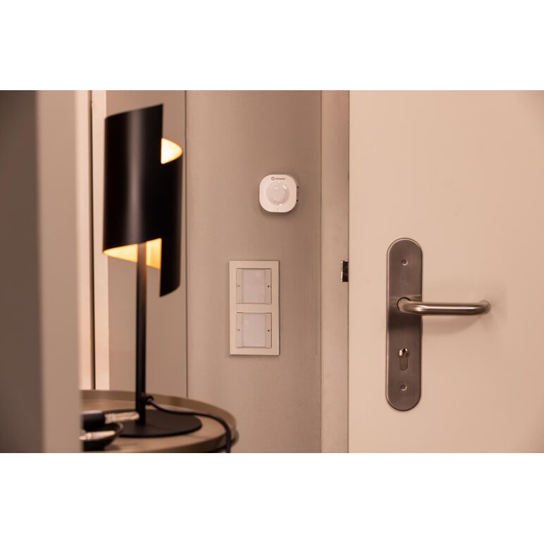 Senzor de miscare ledvance smart+ wifi, 72x31x24mm, alb, baterie reincarcabila prin cablu usb-c inclus, autonomie ~6 luni,  Accesorii iluminat de interior | electropc.ro