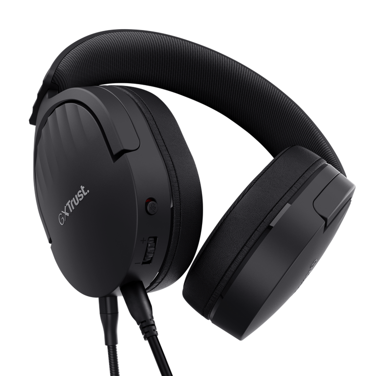 Casti gaming trustgxt 490p fayzo cu fir, interfata usb 2.0, frecventa de raspuns 100 hz - 17.000 hz, sensivitate 100 db, negru,  Casti audio | electropc.ro