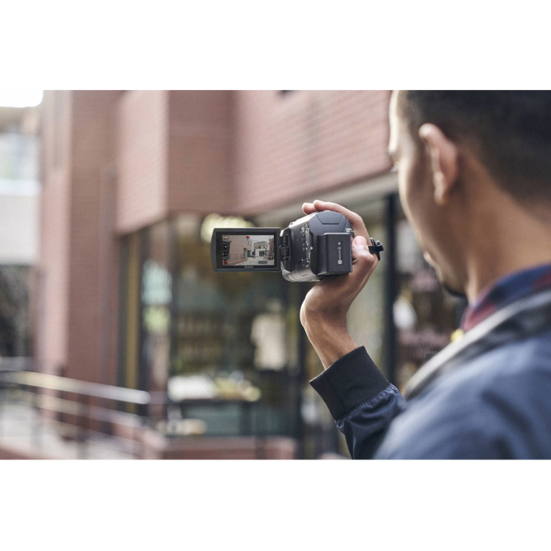 Camera video sony action fdr-ax53 4k, senzor cmos exmor r®cuiluminaredin spate de tip 1/2,5 (7,20 mm), zeiss vario-sonnar®t*,zoomoptic 20x ,rezolutie video: xavc s 4k: 3840x2160/25p, 24p, xavc shd: 1920x1080/50p, 25p, 24p, avchd: 1920x1080/50p (ps), 25p (,  Camere video | electropc.ro