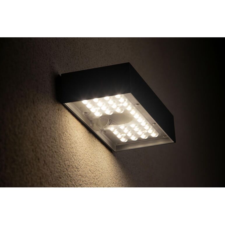 Aplica led solara  cu senzor de miscare si lumina ledvance endura solar bricklume sensor, 3w, 300 lm, lumina calda (3000k), pir, ip65, baterie litiu-ion 18650, alb,  Aplice de exterior | electropc.ro