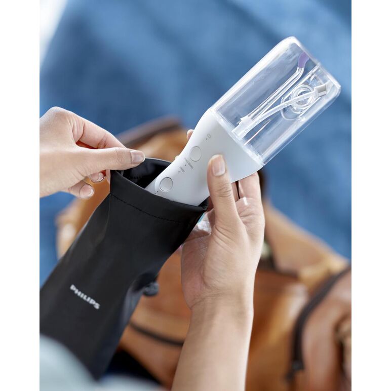 Irigator bucal philips sonicare cordless power flosser 3000 hx3826/31, tehnologie quadstream, portabil, 2 moduri de curatare, 3 niveluri de intensitate , 2 x capete de curatare si 1 x husa trasport, alb, l x a x i (mm) 92x134x247,  Periute electrice de dinti | electropc.ro