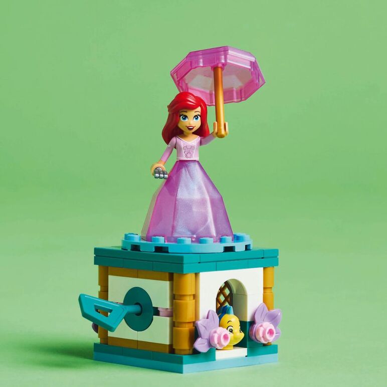 Ariel facand piruete, lego 43259,  Seturi de constructie | electropc.ro