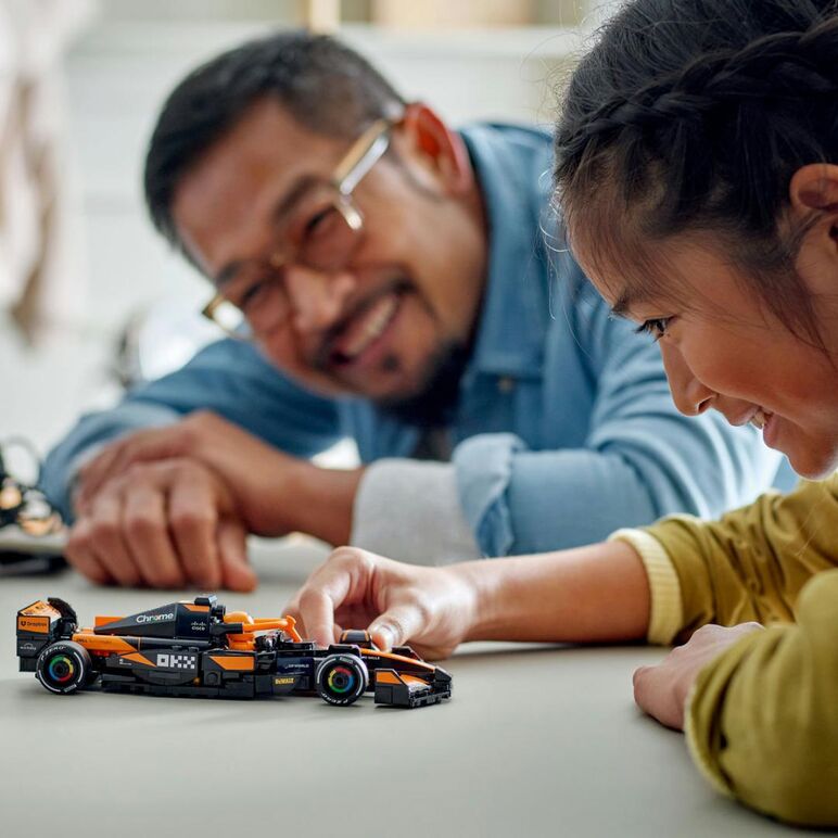 Masina de curse mclaren f1, team mcl38, lego 77251,  Seturi de constructie | electropc.ro