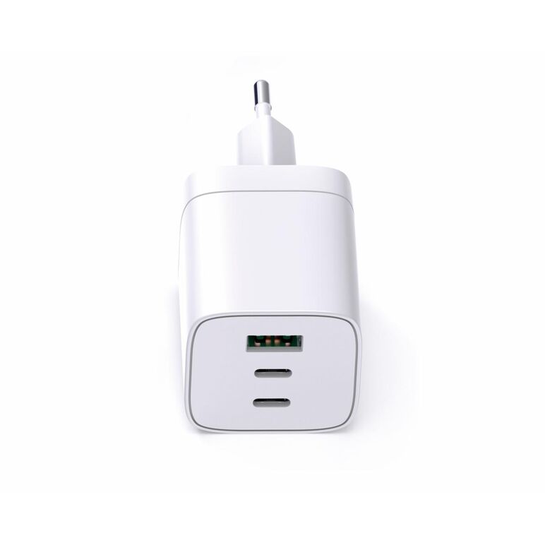Incarcator cu usb-c-2+usb-a 65w  •alimentator/incarcator cu usb •ieșire usb-c: c1 și c2: 5v/3a, 9v/3a, 12v/3a, 15v/3a, 20v/3,25a (65w) pps: 5-11v/5a (55w) a1: 5v/4,5a, 9v/3a, 12v/2,5a, 20v/1,5a(30w) c1+c2: 45w+20w (max. 65w) c1+a1: 45w+18w (max. 63w ) c2+,  Incarcatoare telefoane | electropc.ro