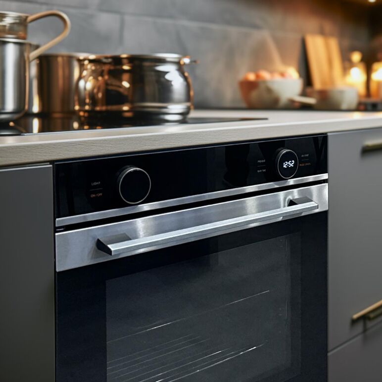 Cuptor incorporabil heinner hbo-m7210gcdrc-gix, multifunctional, clasa energetica a+, capacitate 72 l, timer digital, display touch,  autocuratare catalitica, 10 functii, functie pizza, gatire asistata de ventilatie, grill, functie dezghetare, lumina cupt,  Incorporabile | electropc.ro