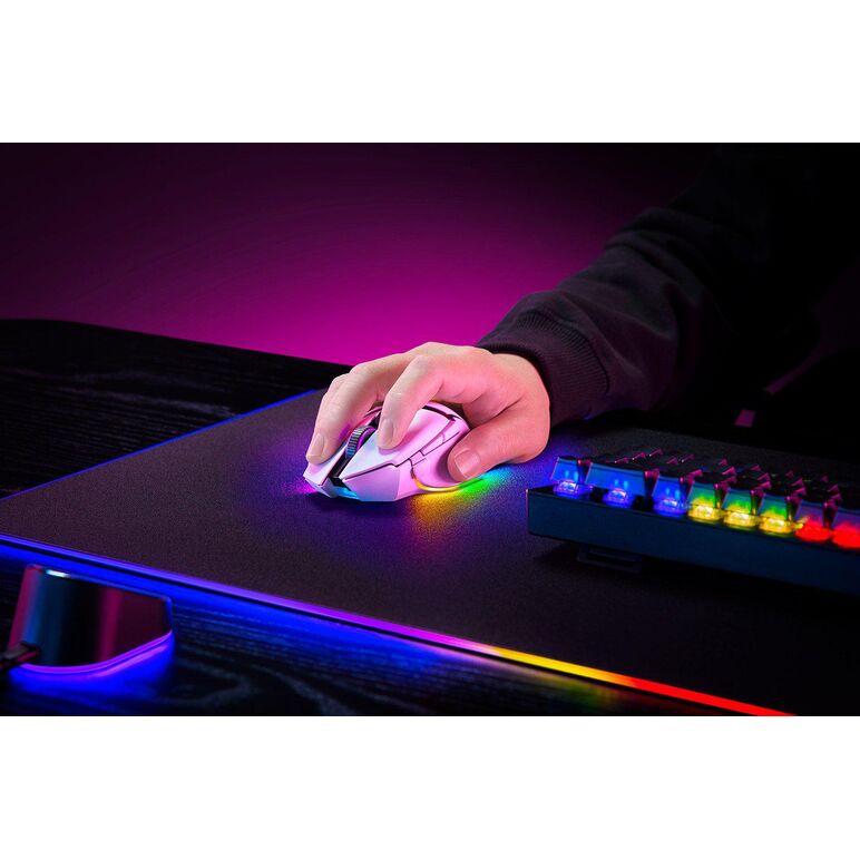 Mouse razer cu fir razer basilisk v3 pro, butoane programabile 10+1, razer™ hyperscroll tilt wheel, 11 zone de iluminare chroma rgb, alb,  Mouse | electropc.ro