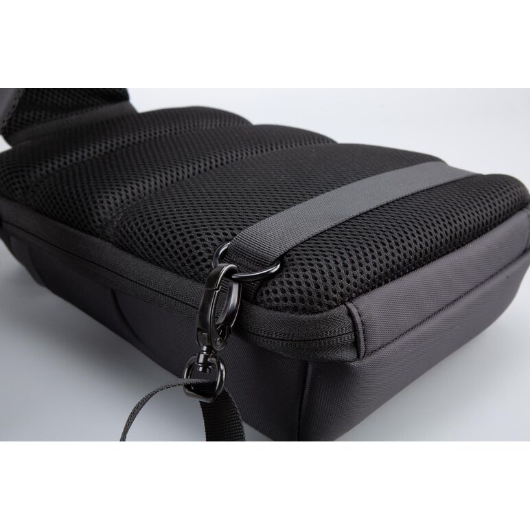 Geanta de umar serioux, smart travel st9611, dimensiuni 21 x 10 x 31 cm, rezistenta la apa, compartimet tableta pana la 7.9", bretea ajustabilă, material poliester,  Genti laptop | electropc.ro