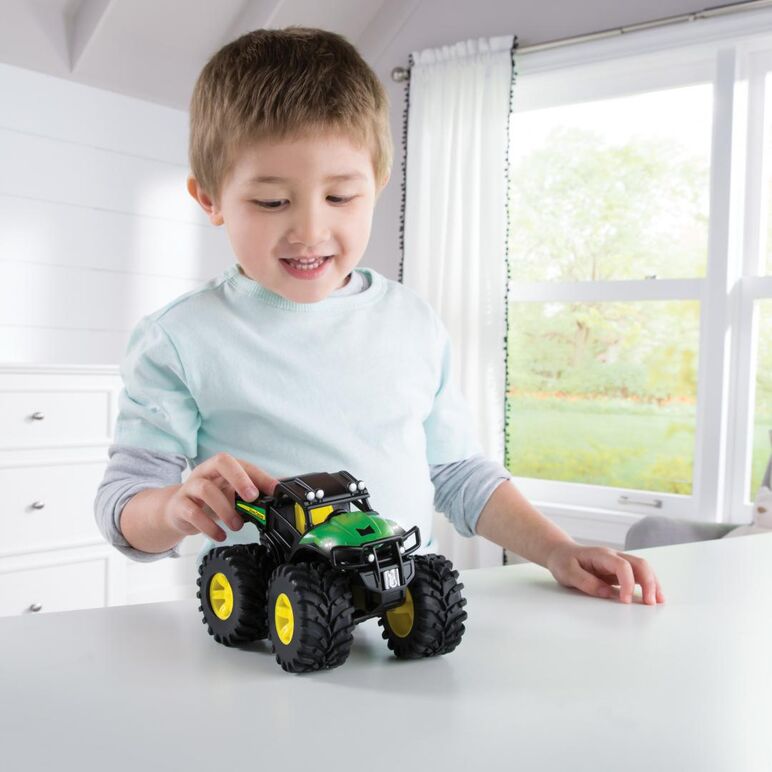 Set 2 tractorase cu lumini si sunete,  Masinute | electropc.ro
