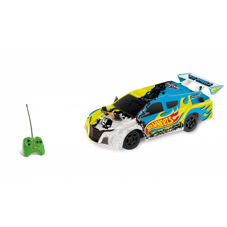 Hot wheels div. culori 1:28,  Masinute | electropc.ro