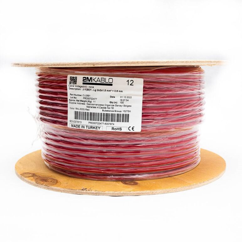 "cablu incendiu jy(st)y...lg 2x2x1.5 mm² + 0.8 mmproducator 2m kablo, 3t00000401-3-100diametru fir : 1.5 mmconductor torsadati in  perechi infasurate in banda pet, ecranaj al/pet, cupru 100%culori fire:  vde 0815manta: pvc, culoare ral3000-rosuambalare: t,  Accesorii | electropc.ro